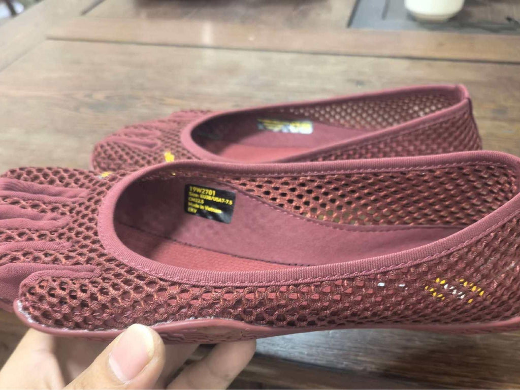 Classic FiveFingers Ballet Flats|  Breathable Barefoot Comfort,Split-Toe Design| Ideal for Dance, Yoga, Pilates & Indoor Sports non-slip lightweight breathable comfortable fashion Zumba Shoes
